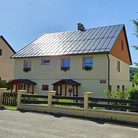 Karovi Destne v Orlickych horach